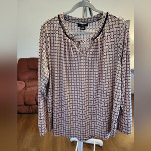Liz Claiborne Geometric Print Blouse in Pink and Black